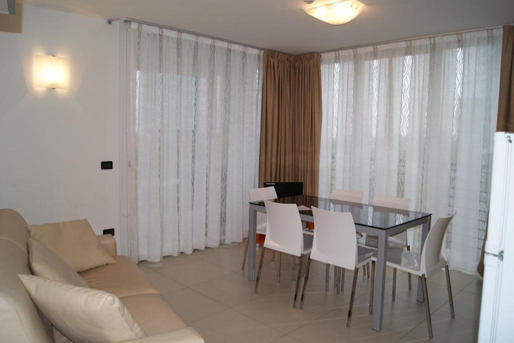 Residence Aprilia Grado Zewnętrze zdjęcie